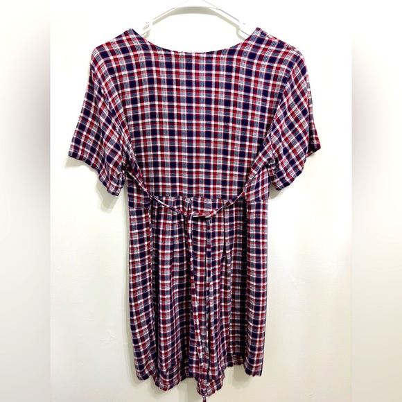 Maternity New Addition (Size M) - Picture 2 of 2